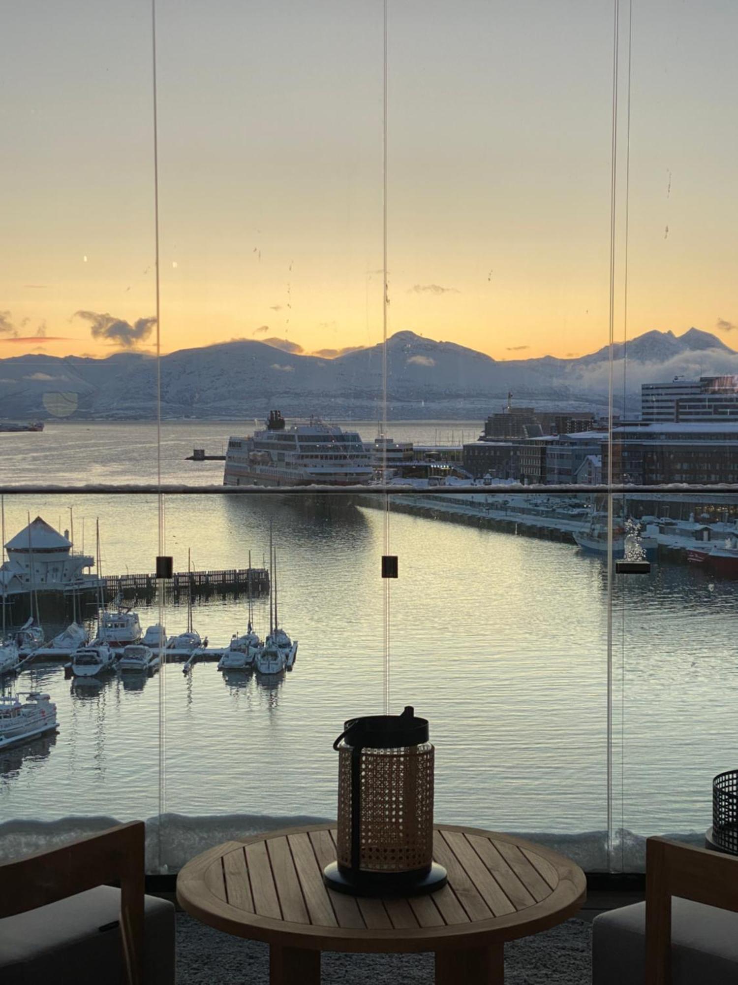 Vindlys Luxury Penthouse Apartment Tromso Exterior photo